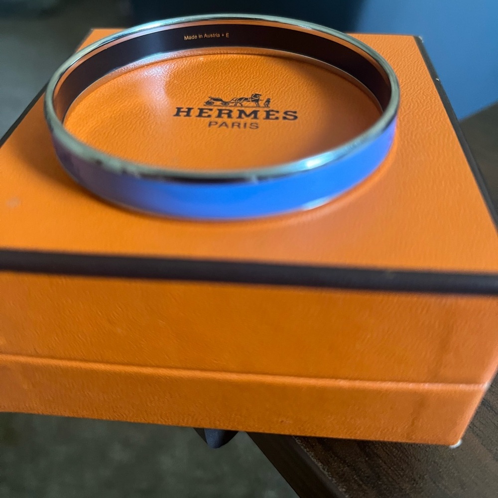 Hermes Bangle - Picture 2 of 3